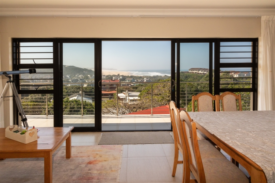 6 Bedroom Property for Sale in West Bank Eastern Cape